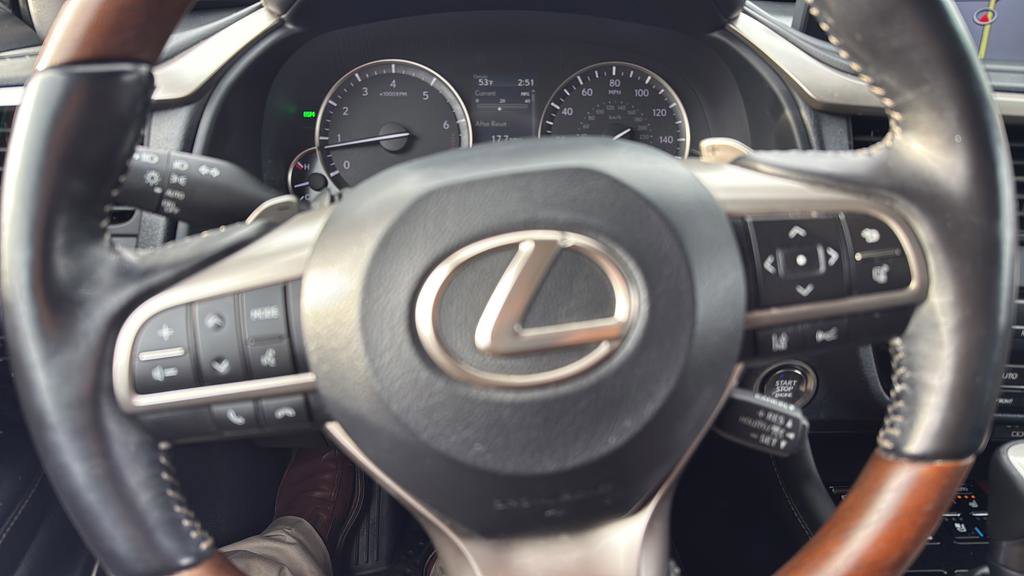 Used 2020 Lexus RX 350L Premium image 18