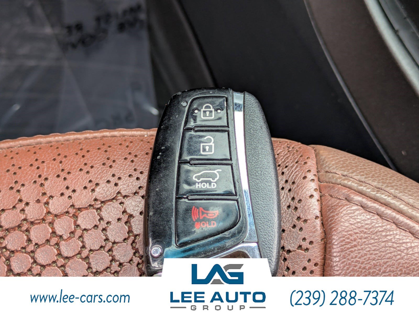 Used 2013 Hyundai Santa Fe Sport 2.0T w/ Technology Pkg FWD image 29