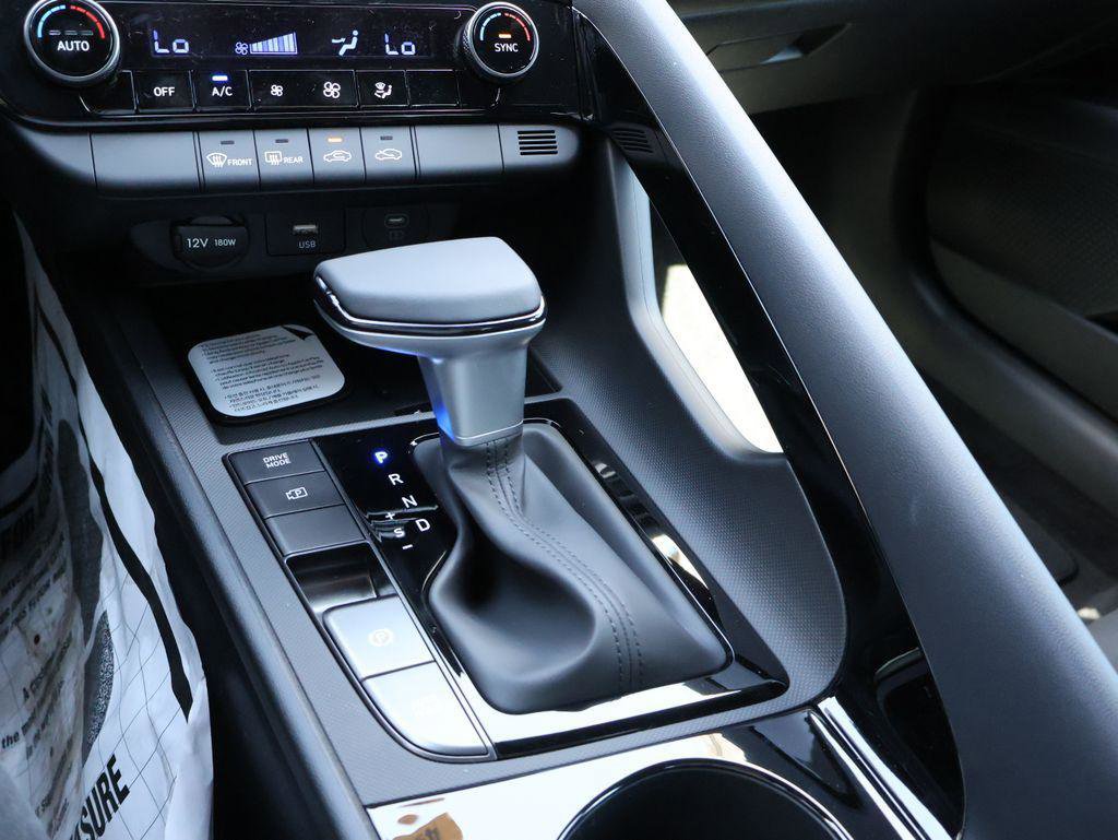 New 2026 Hyundai Elantra Sport image 38