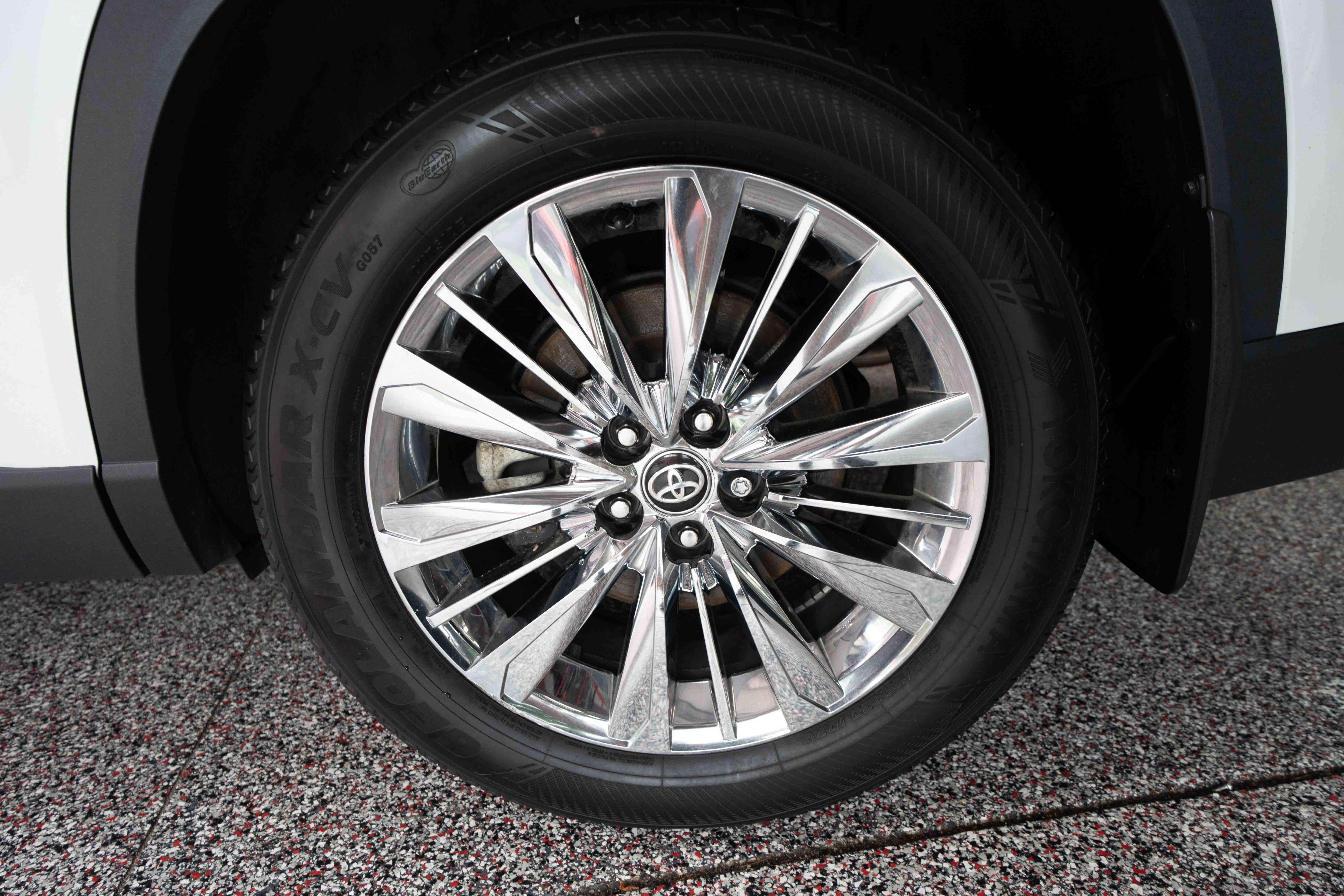 Used 2024 Toyota Grand Highlander AWD image 30