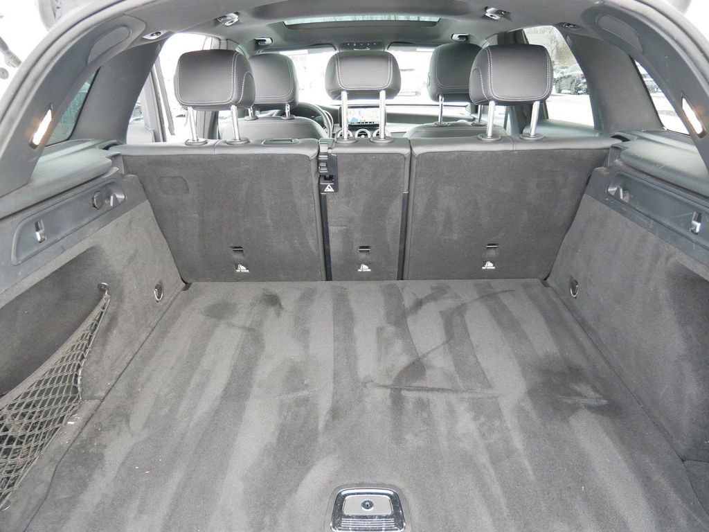 Used 2021 Mercedes-Benz GLC 300 4MATIC image 12