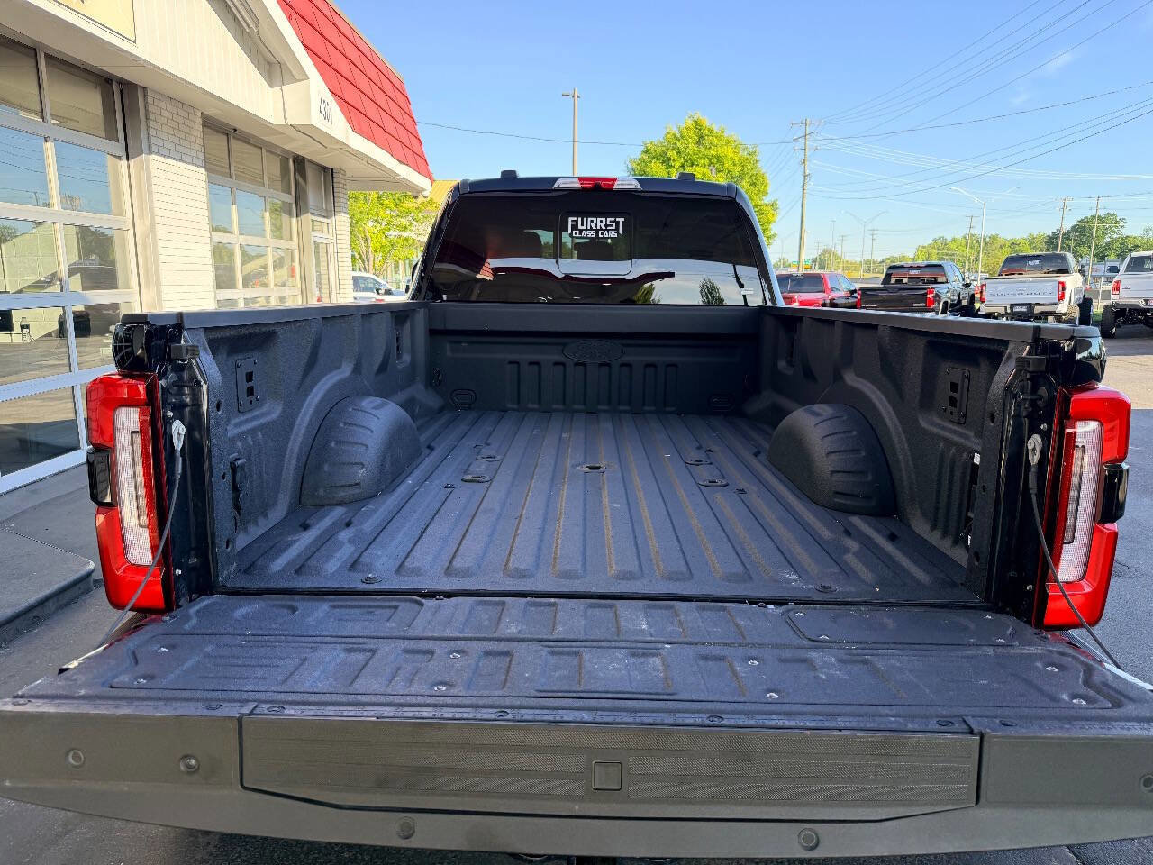 Used 2024 Ford F450 Limited w/ FX4 Off-Road Package image 9