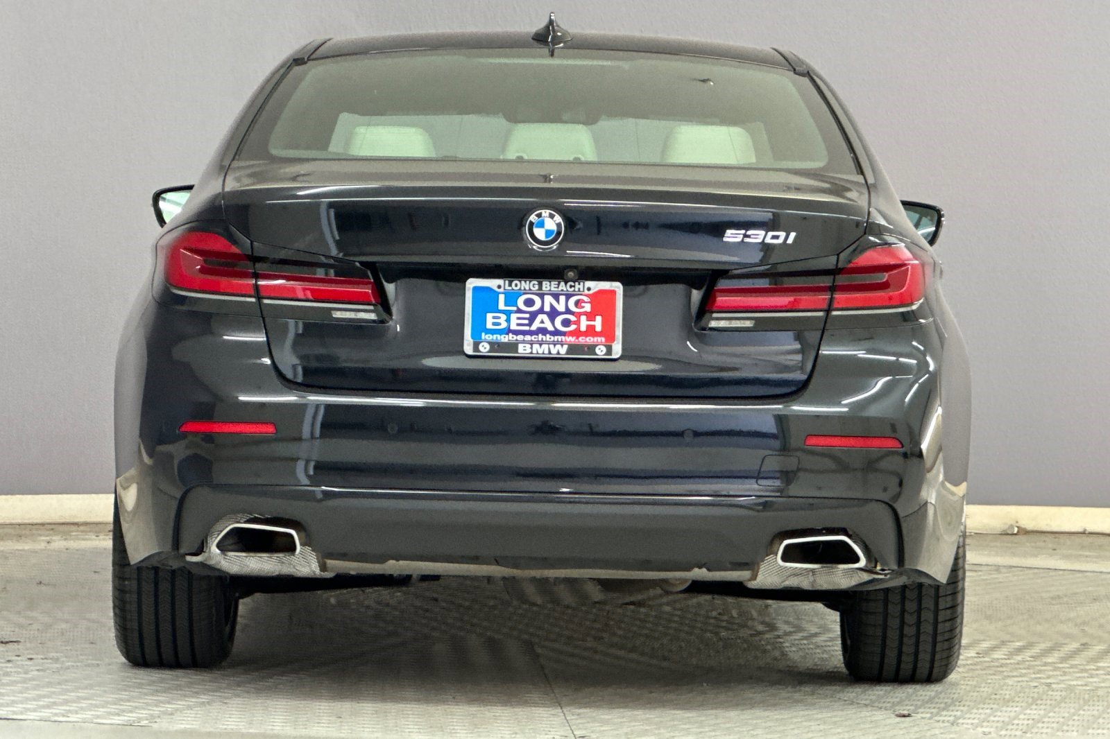 Certified 2023 BMW 530i w/ Executive Package image 9