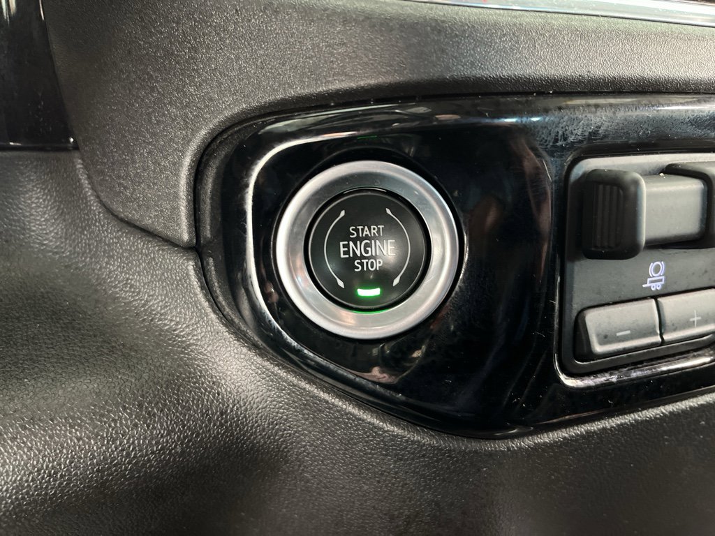 Used 2024 Chevrolet Silverado 2500 LTZ w/ LTZ Convenience Package image 20