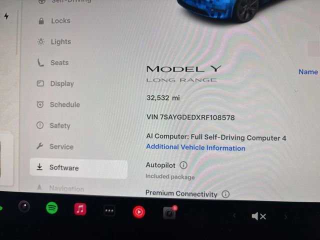 Used 2024 Tesla Model Y 2WD image 23