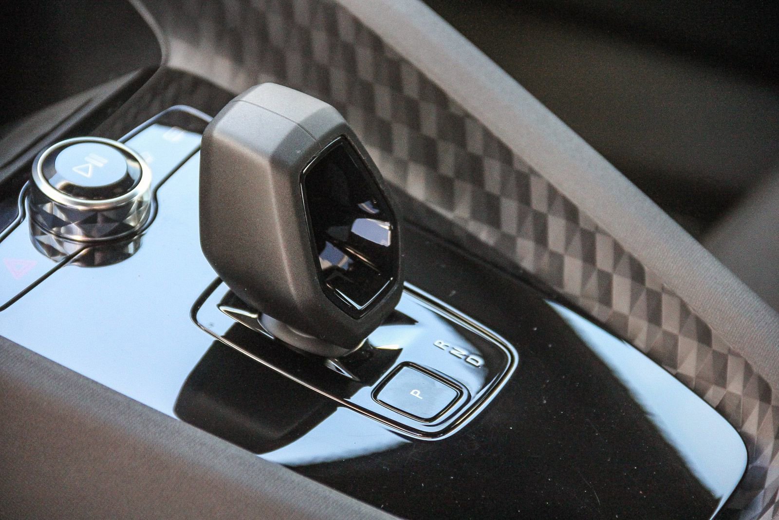 Used 2023 Polestar Polestar 2 w/ Pilot Pack image 19