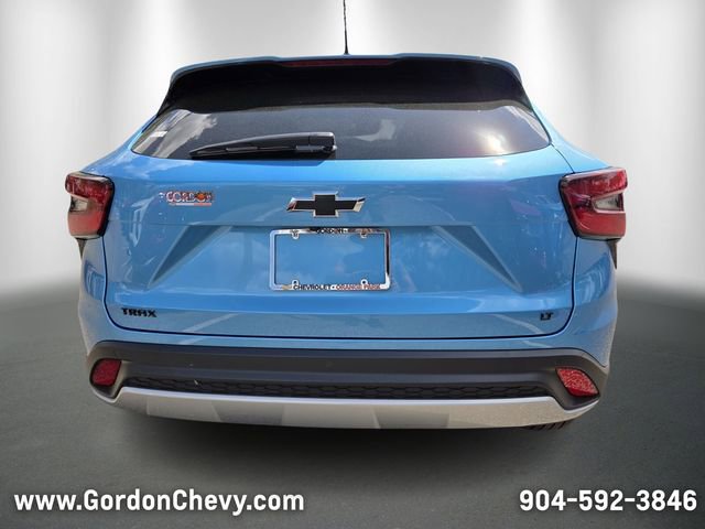 New 2026 Chevrolet Trax LT w/ Driver Confidence Package image 5