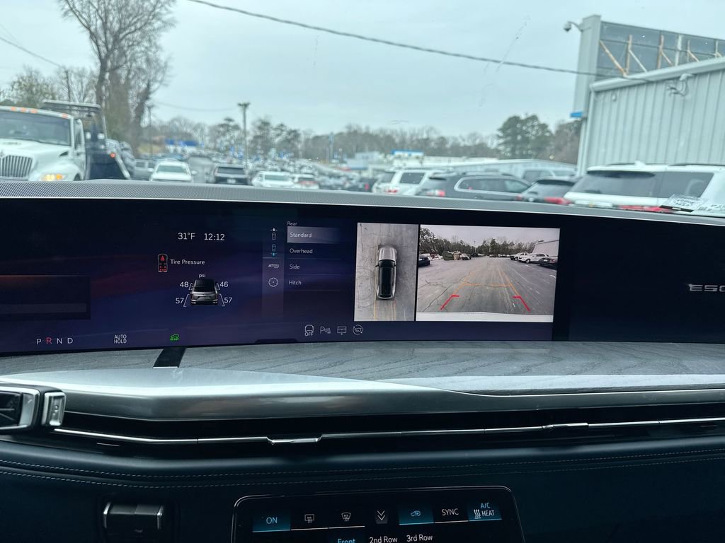 Used 2025 Cadillac Escalade IQ Luxury 2 image 27