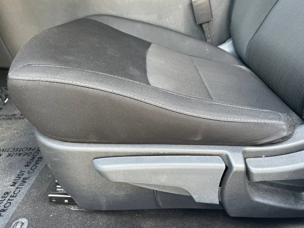 Used 2025 Nissan Sentra SV FWD image 10