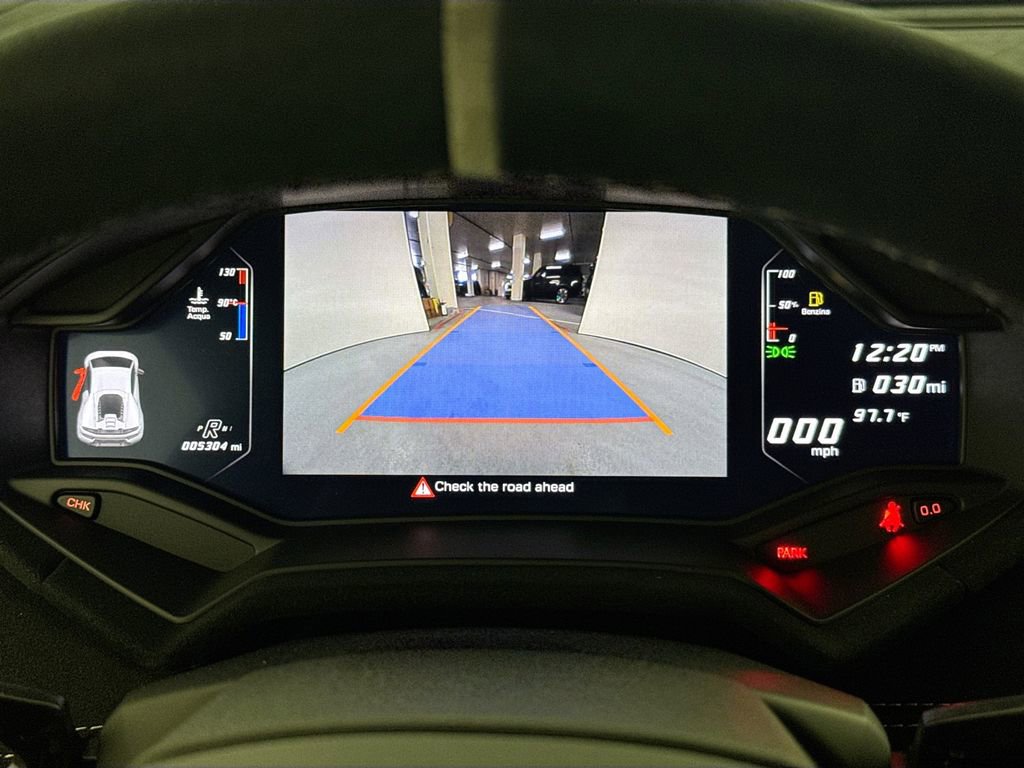 Used 2018 Lamborghini Huracan Performante AWD/4WD image 14