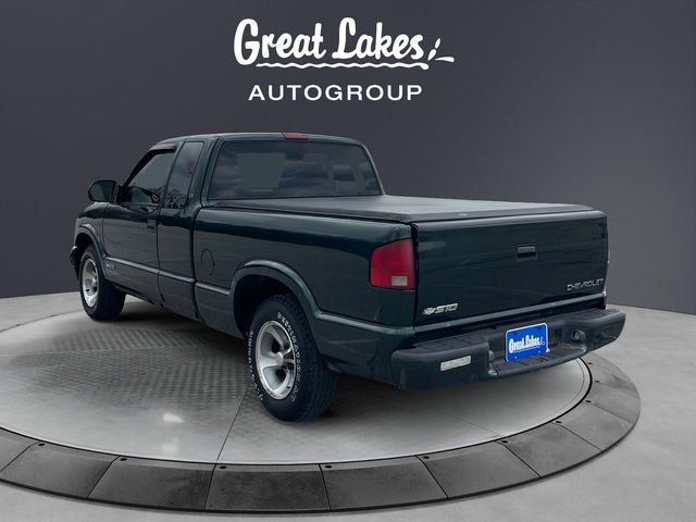Used 2002 Chevrolet S10 Pickup LS w/ LS Preferred Equipment Group image 3