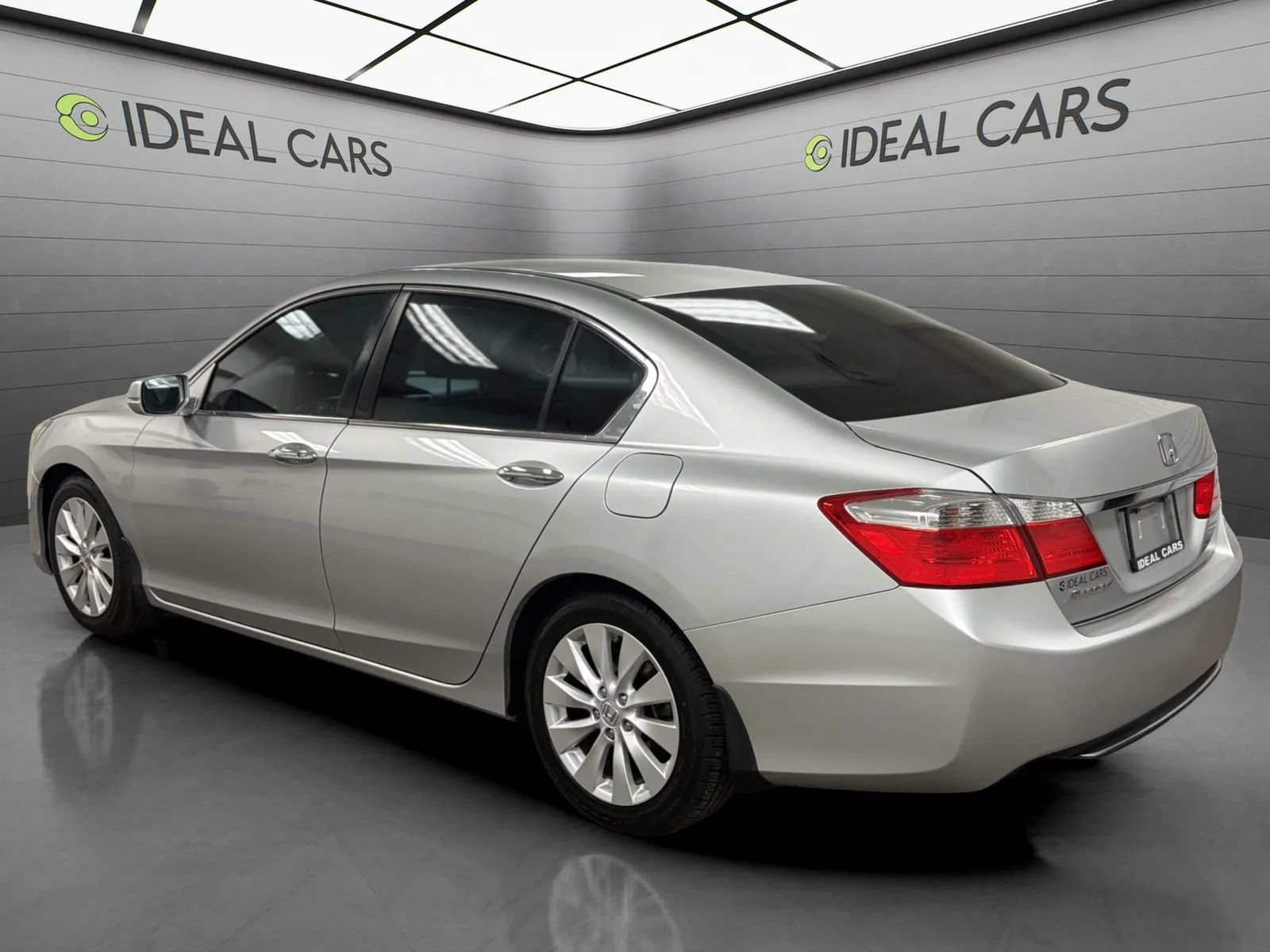 Used 2013 Honda Accord EX image 7