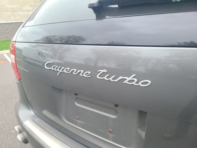 Used 2008 Porsche Cayenne Turbo image 6