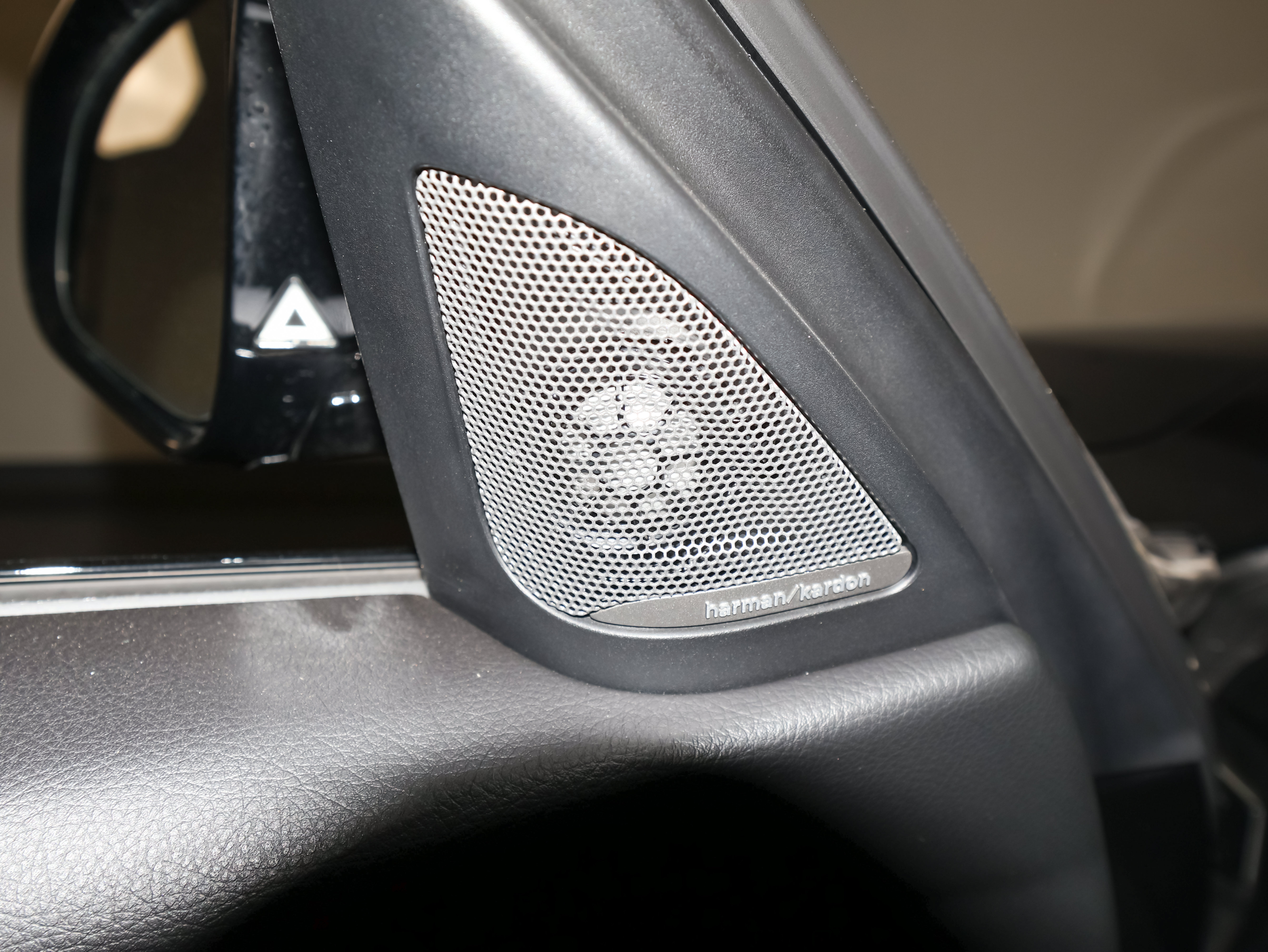 Used 2018 BMW M3 w/ Competition Package RWD image 19