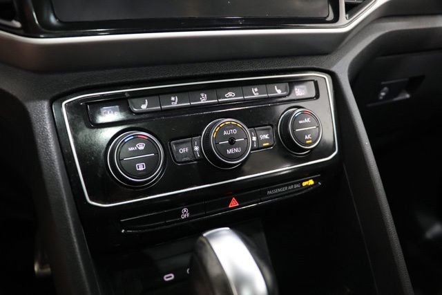 Used 2021 Volkswagen Atlas Cross Sport SEL Premium R-Line AWD/4WD image 28