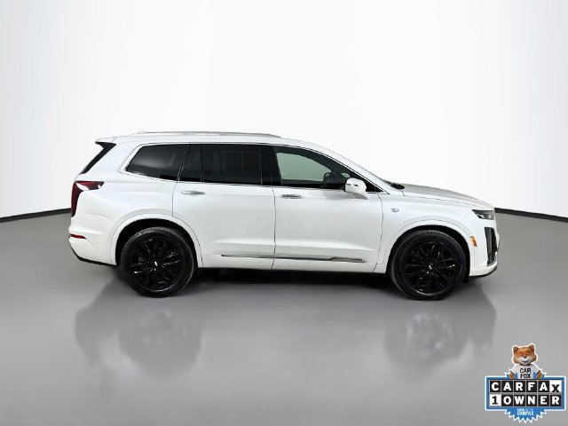 Used 2024 Cadillac XT6 Premium Luxury AWD/4WD image 15