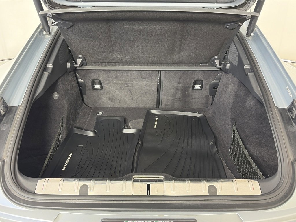 Used 2019 Porsche Panamera image 25