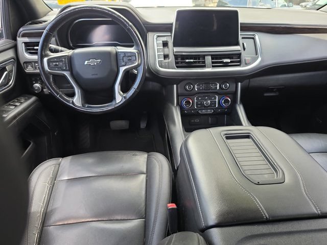 Used 2022 Chevrolet Tahoe Z71 w/ Luxury Package AWD/4WD image 17