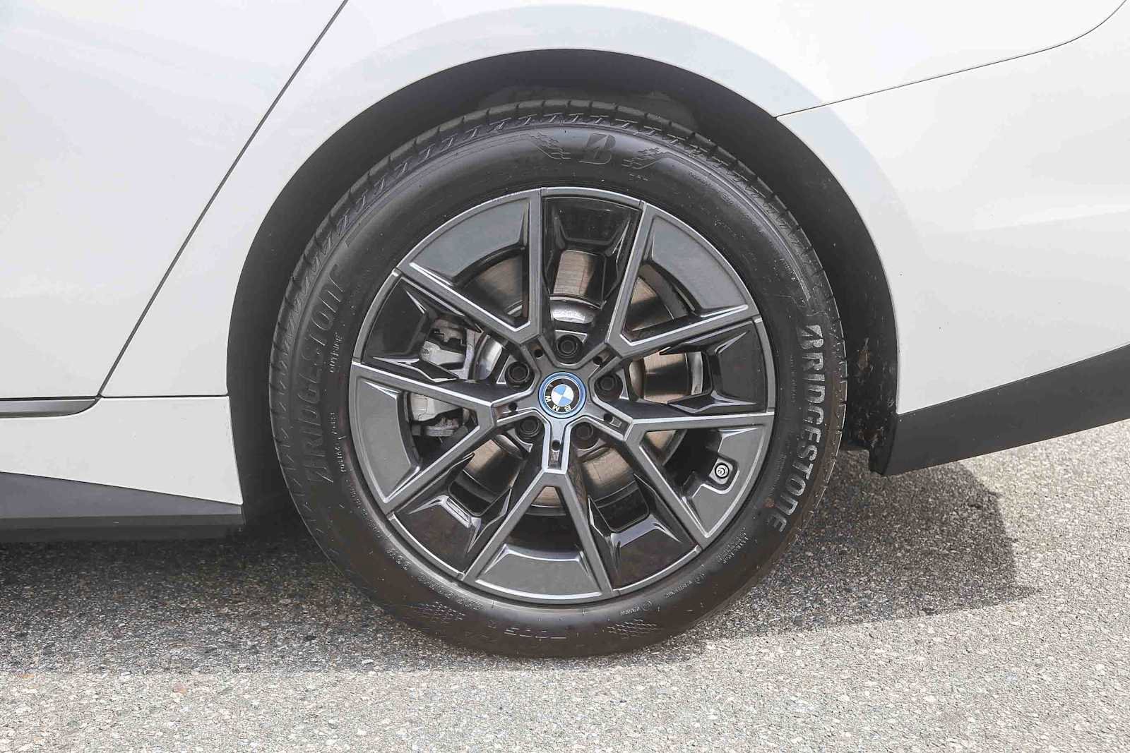 Certified 2023 BMW i4 eDrive35 w/ Premium Package image 8