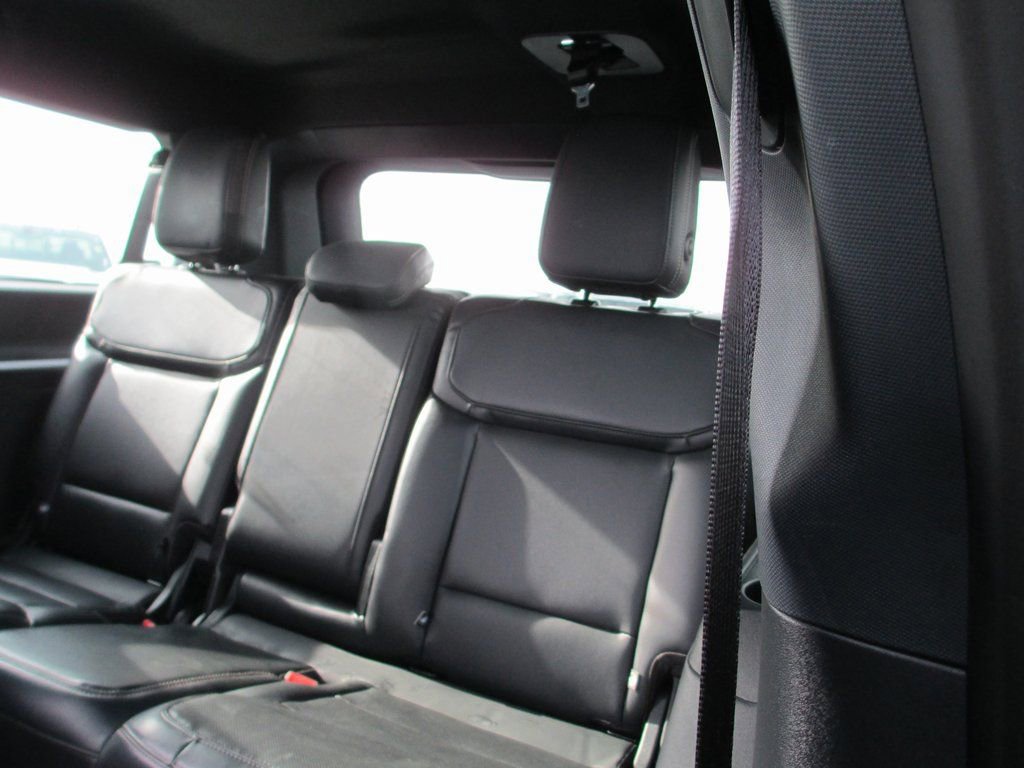 Used 2025 Ford Expedition Max Platinum w/ Stealth Appearance Package image 24