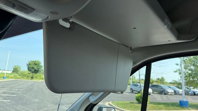 Used 2018 Ford Transit 350 XL image 20