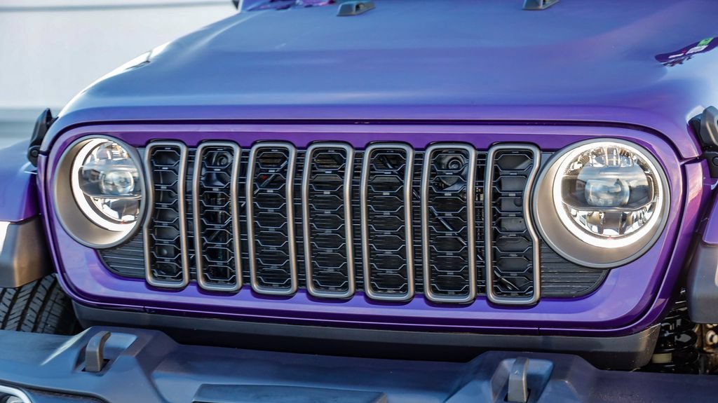 New 2026 Jeep Gladiator Sport AWD/4WD image 6