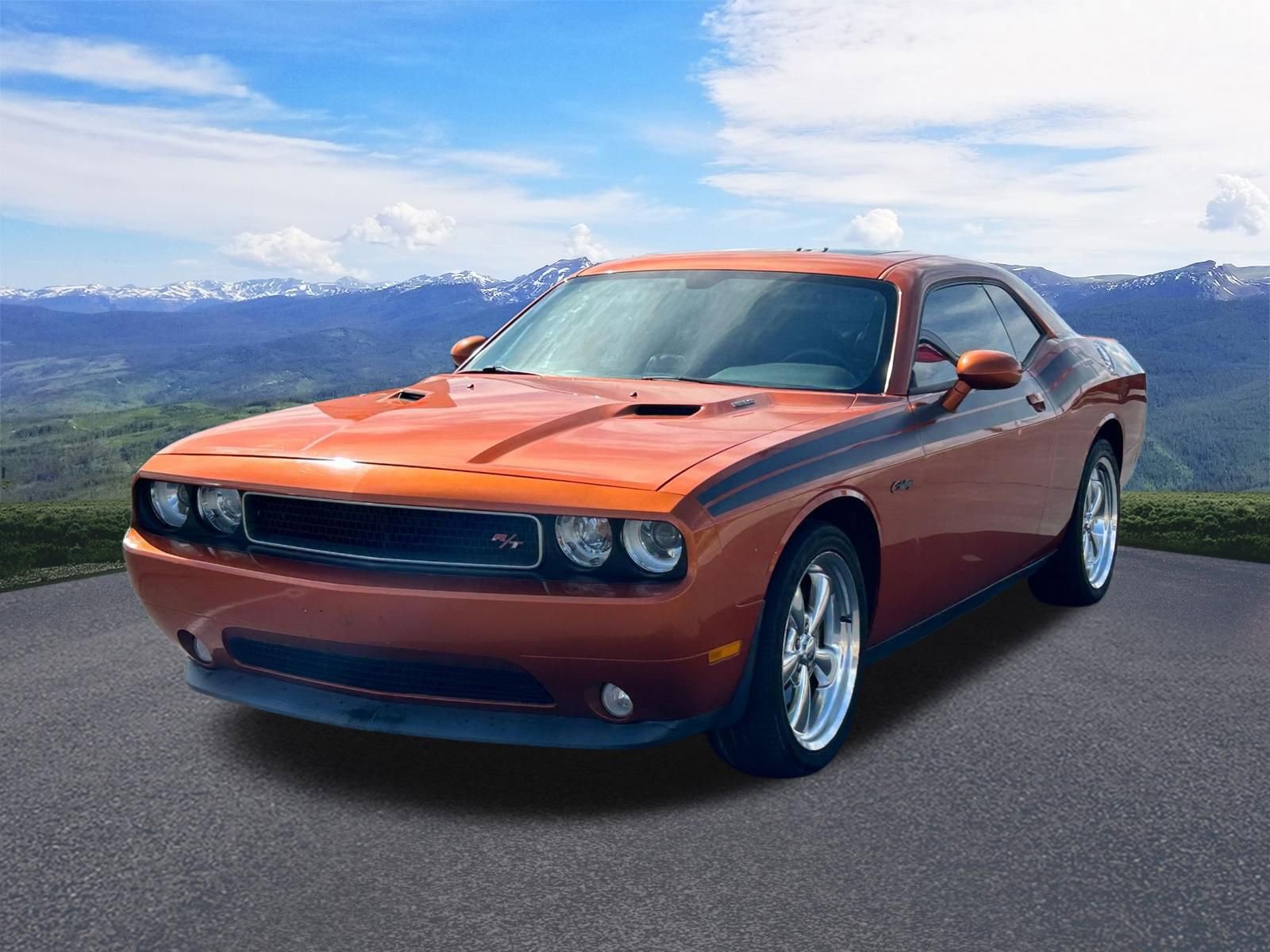 Used 2011 Dodge Challenger R/T image 1
