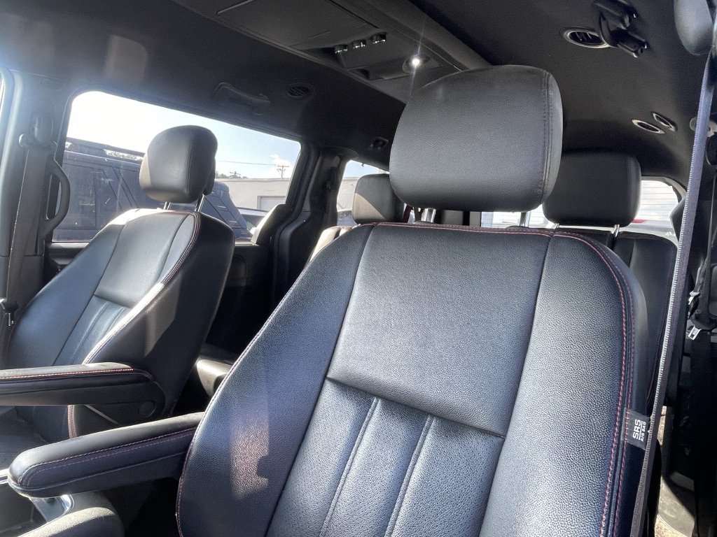 Used 2017 Dodge Grand Caravan GT FWD image 10