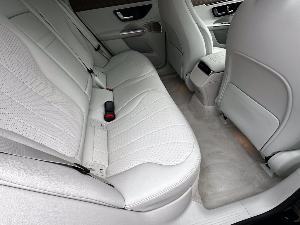 Certified 2023 Mercedes-Benz EQE 350+ 4MATIC SUV image 18