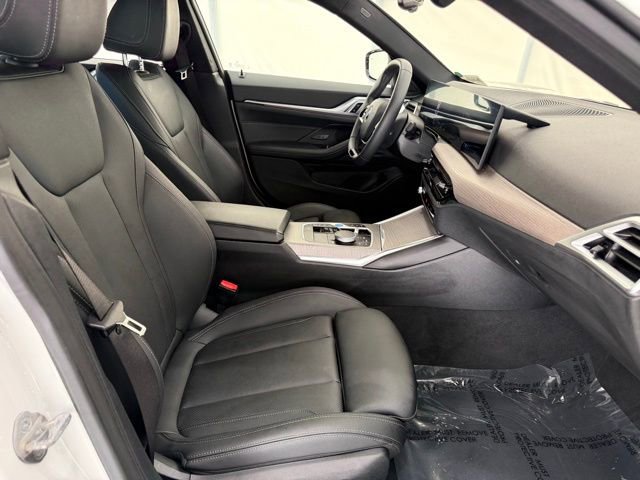 Used 2025 BMW i4 xDrive40i w/ Parking Assistance Package image 20