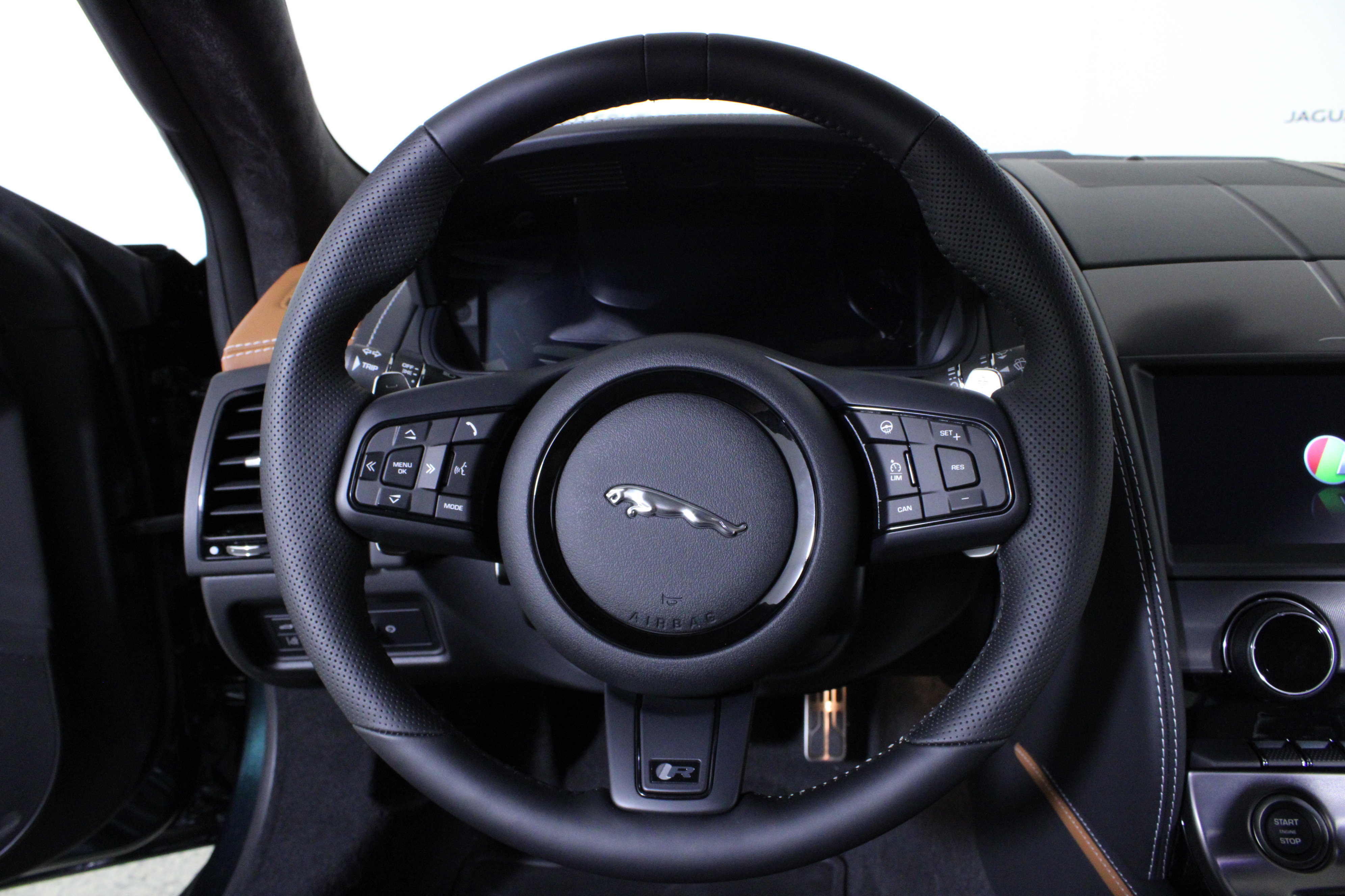 New 2024 Jaguar F-TYPE R image 22