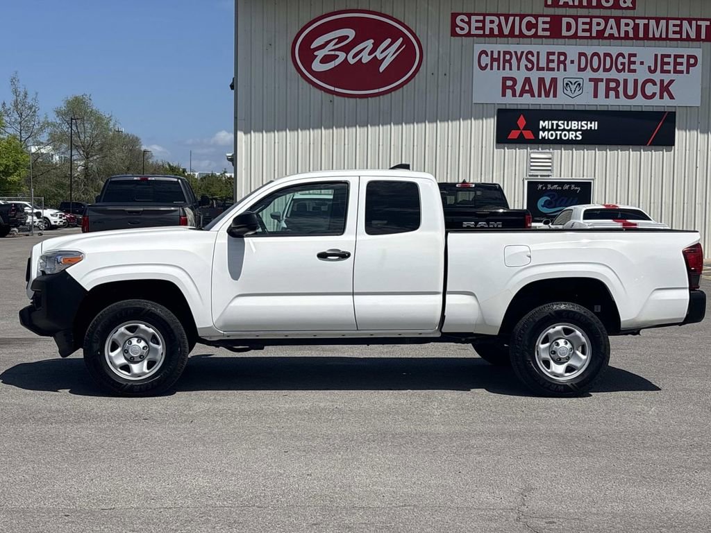 Used 2021 Toyota Tacoma SR image 2