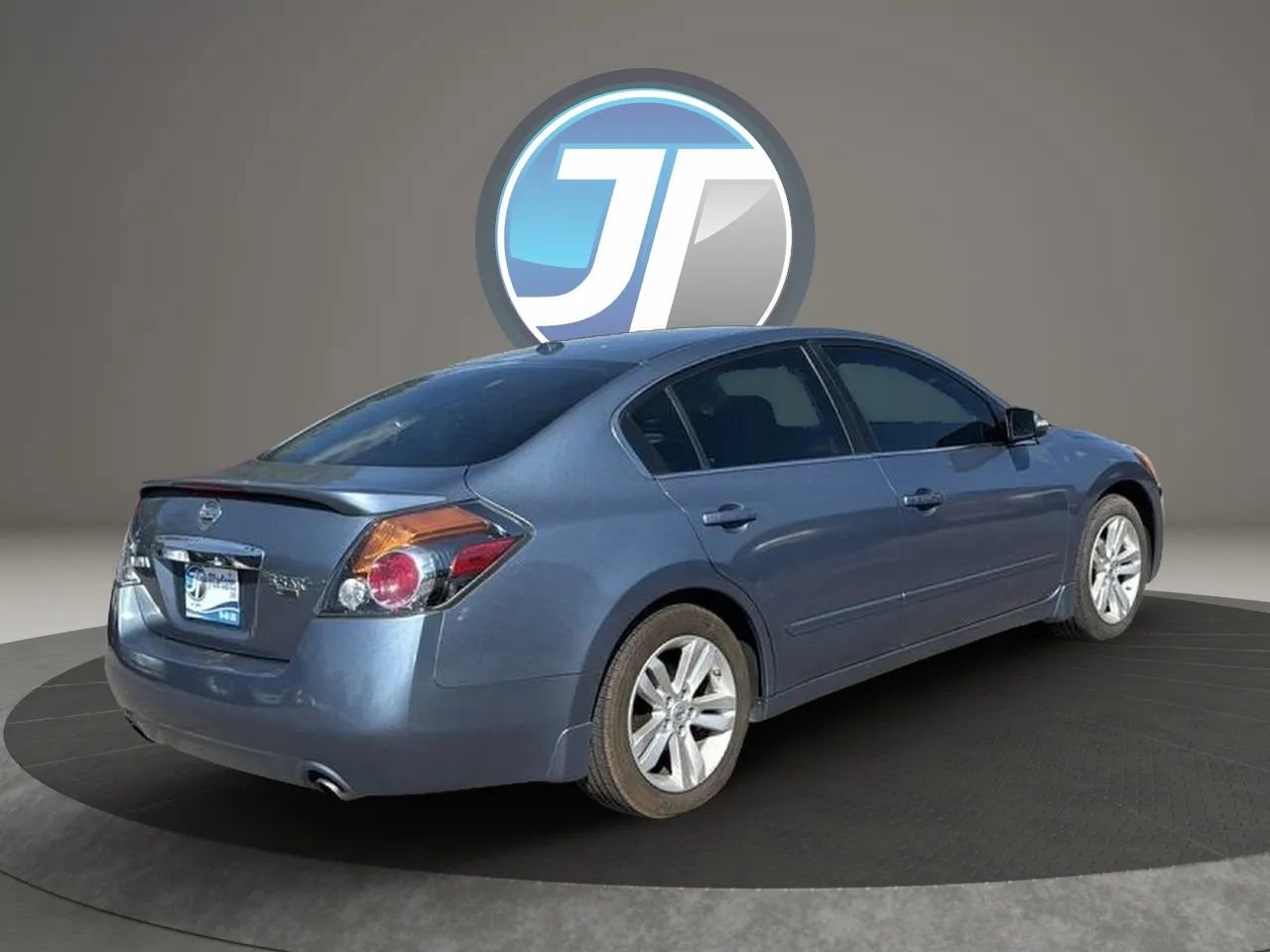 Used 2012 Nissan Altima 3.5 SR w/ Sport Pkg image 8
