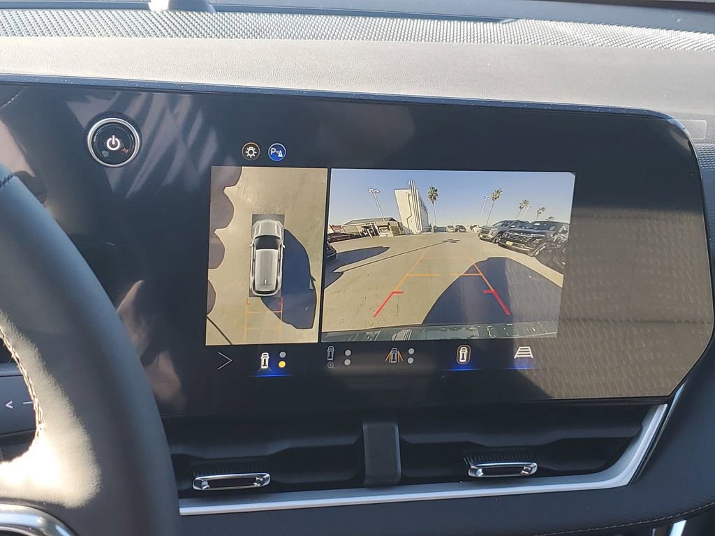 New 2026 Chevrolet Equinox LT w/ Safety and Technology Package image 23