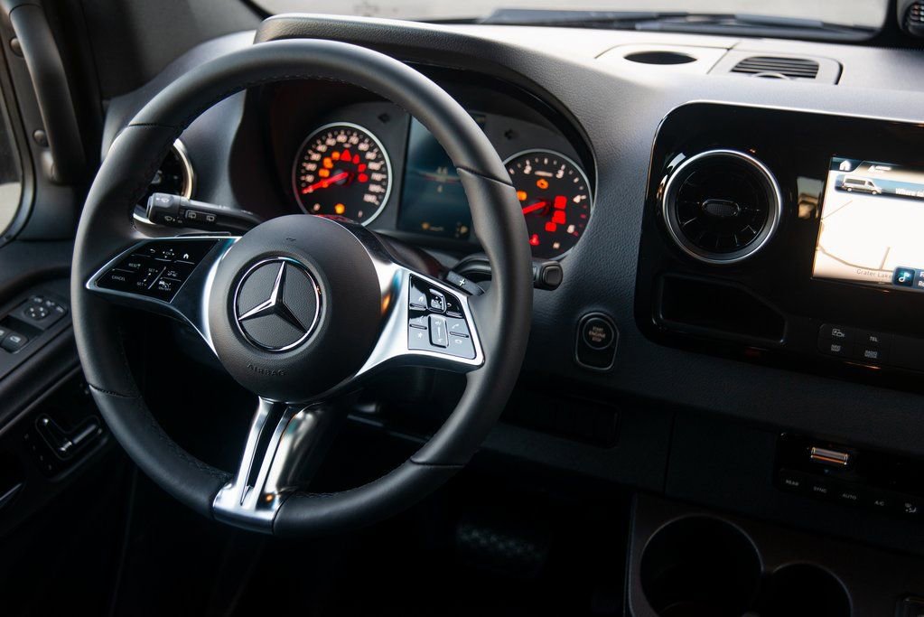 New 2025 Mercedes-Benz Sprinter 2500 image 31