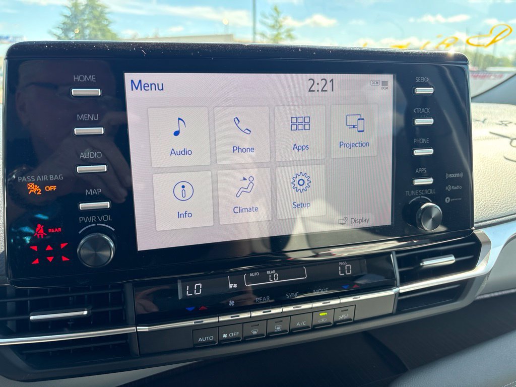 Used 2022 Toyota Sienna LE AWD/4WD image 15