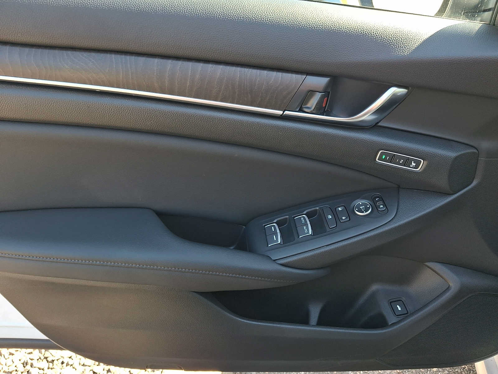 Certified 2018 Honda Accord EX-L image 12