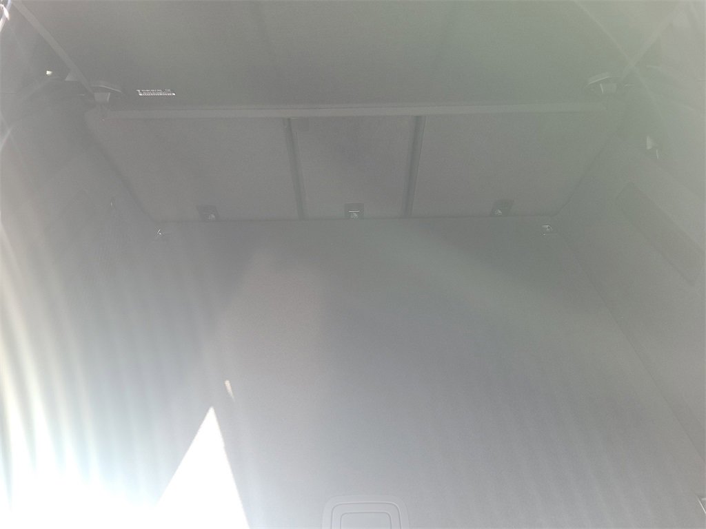 New 2026 Porsche Cayenne Turbo image 17