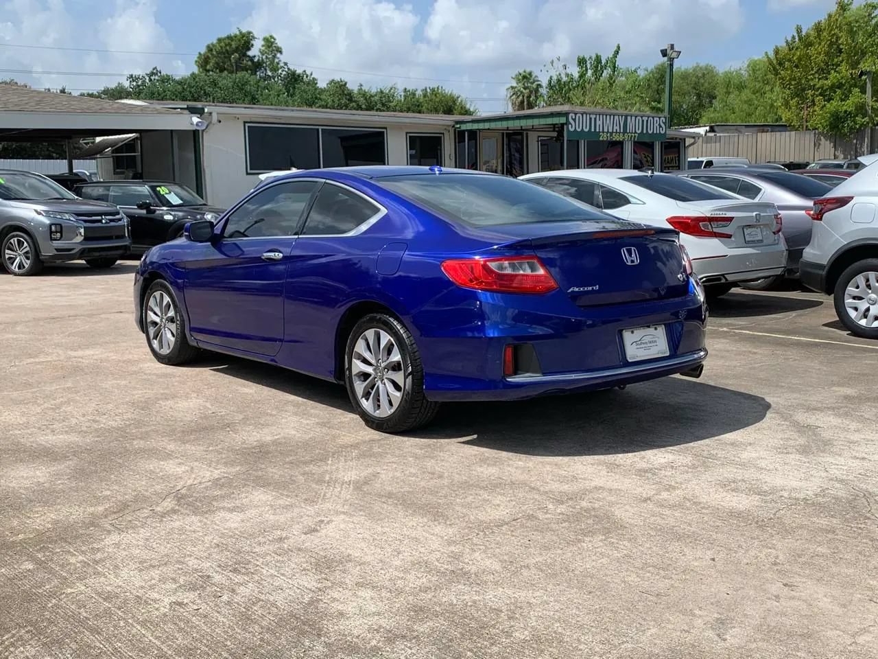 Used 2014 Honda Accord EX-L image 5