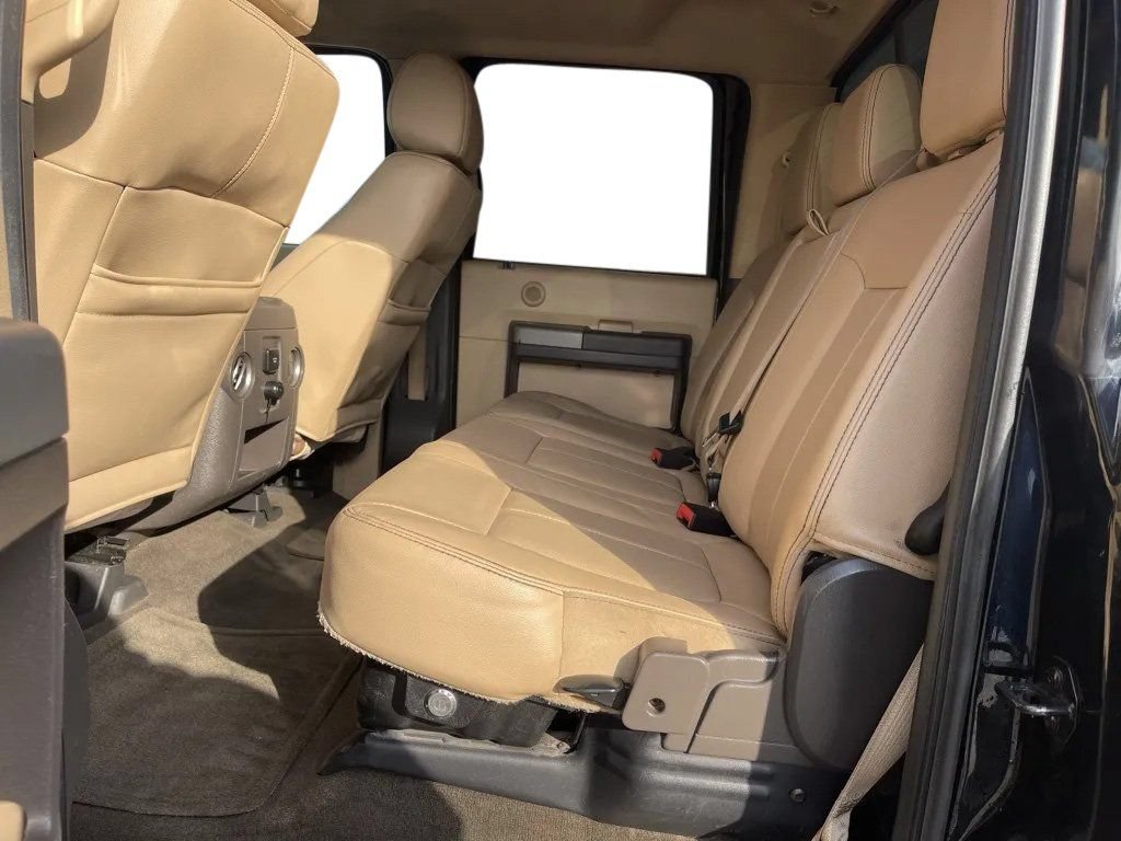 Used 2016 Ford F350 Lariat w/ Lariat Interior Package AWD/4WD image 14