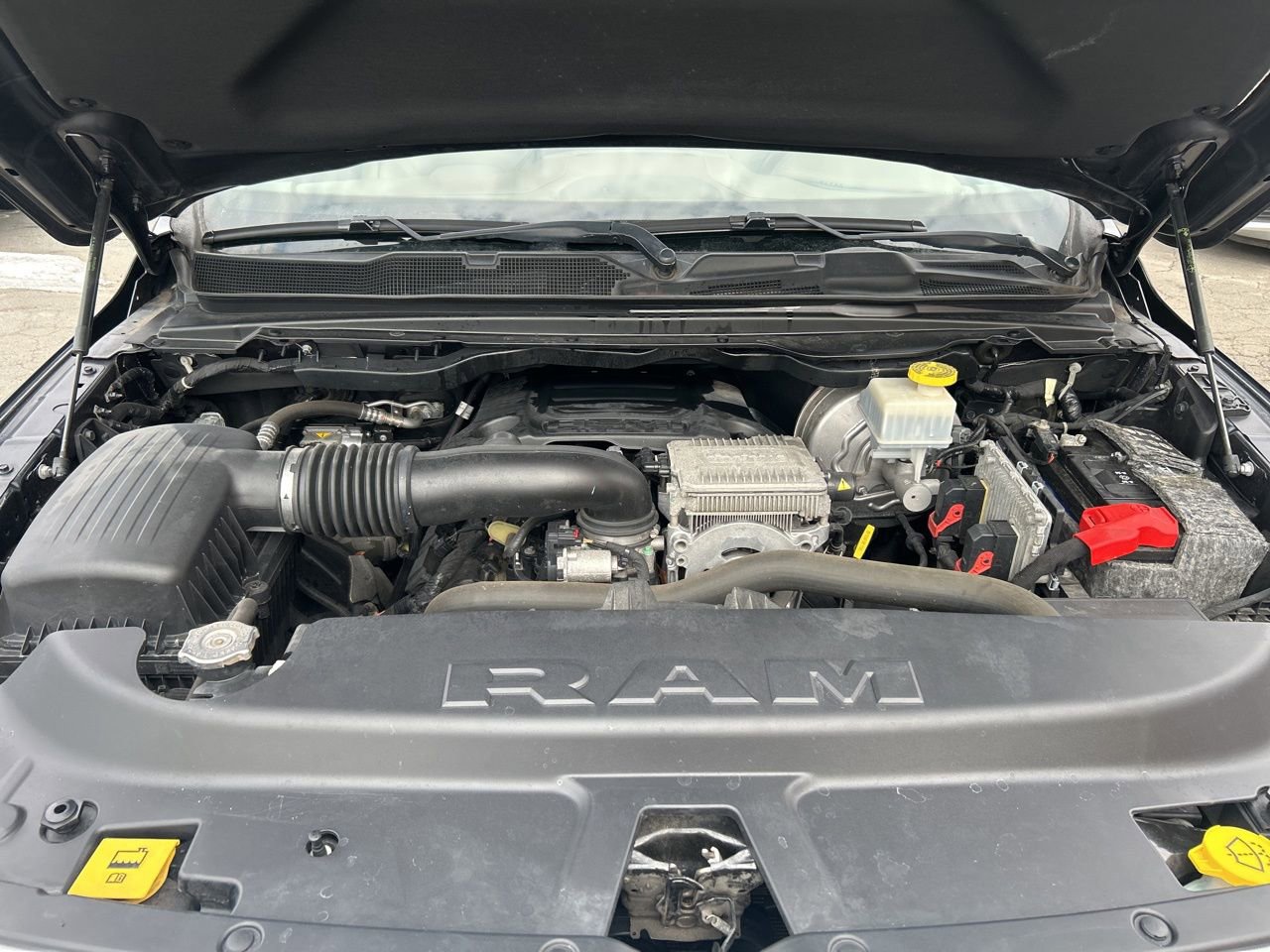 Used 2020 RAM 1500 Limited image 9