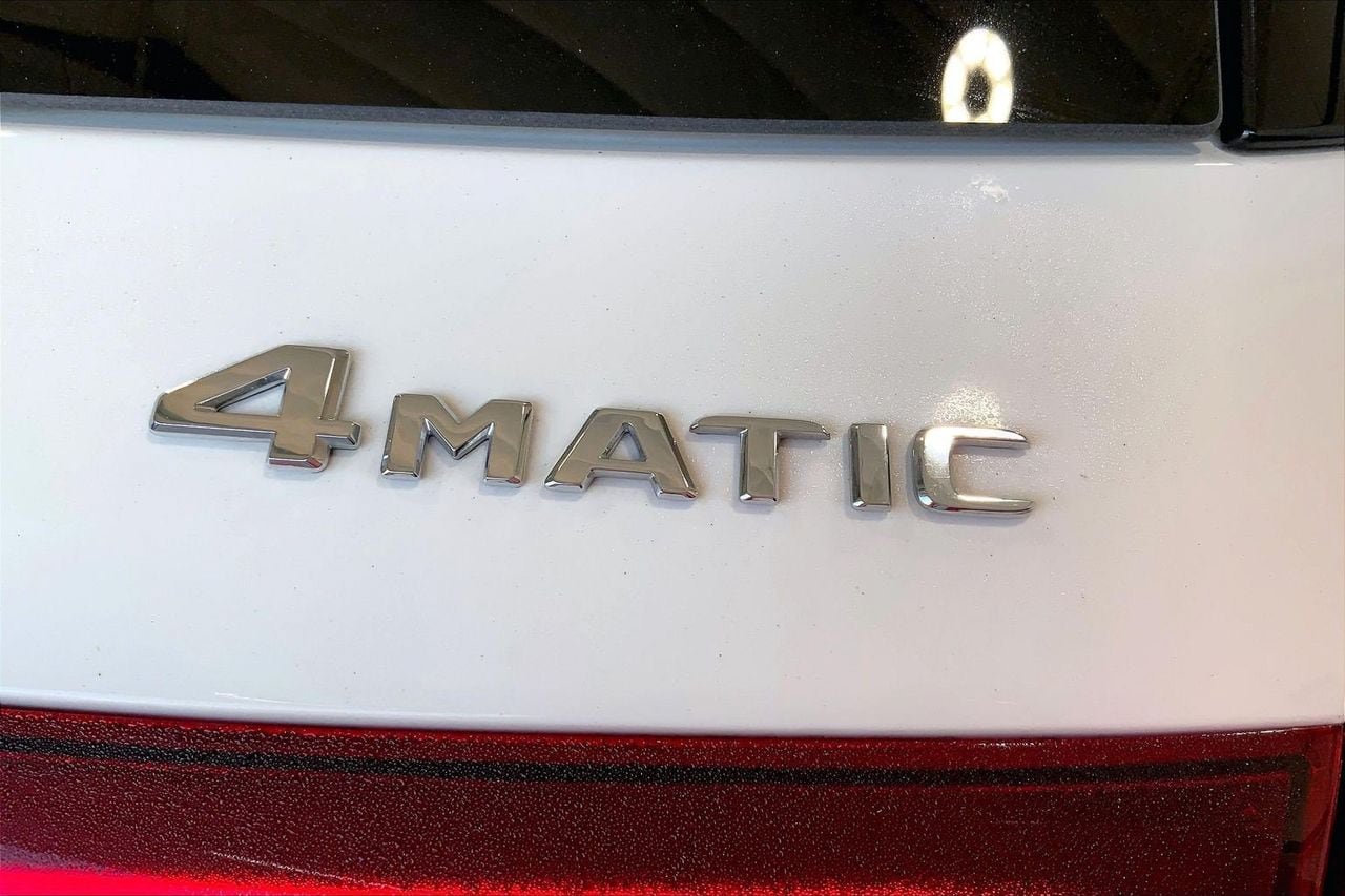 Used 2024 Mercedes-Benz GLE 350 4MATIC w/ 3rd Row Seat Package image 7