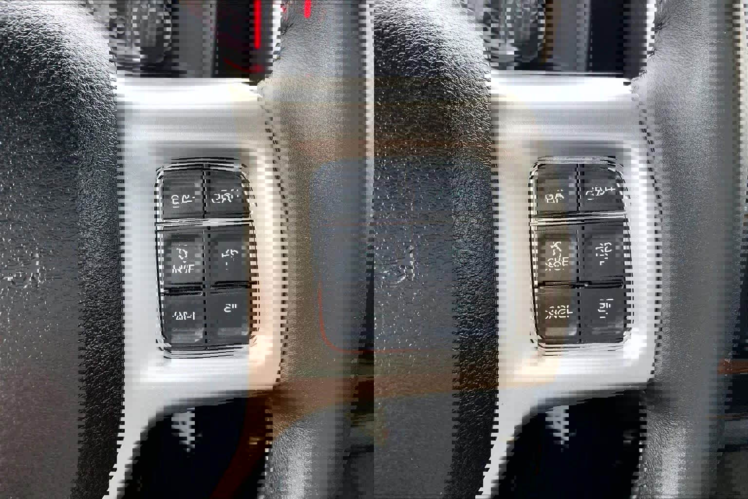 Used 2017 RAM 1500 Laramie image 23