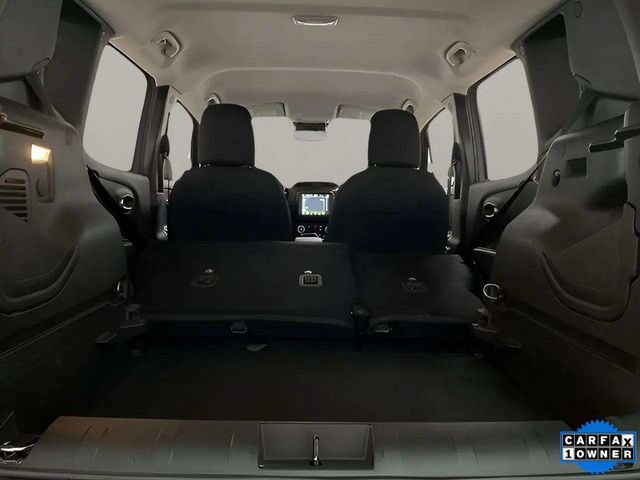 Used 2022 Jeep Renegade Latitude AWD/4WD image 38