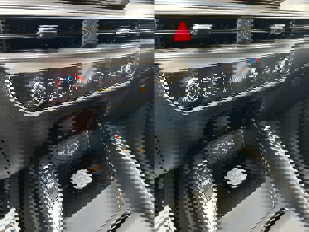 New 2026 Kia Sorento X-Line EX image 24