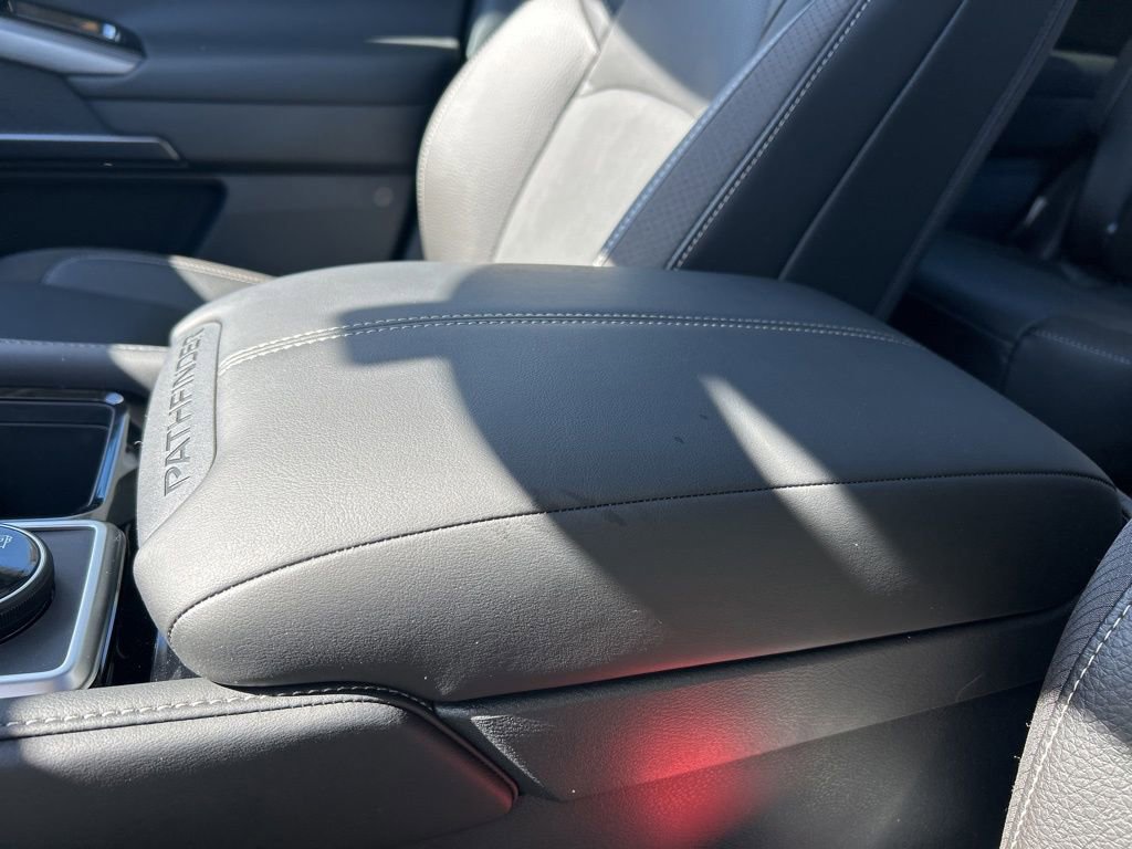 New 2026 Nissan Pathfinder SL w/ SL Premium Package image 39