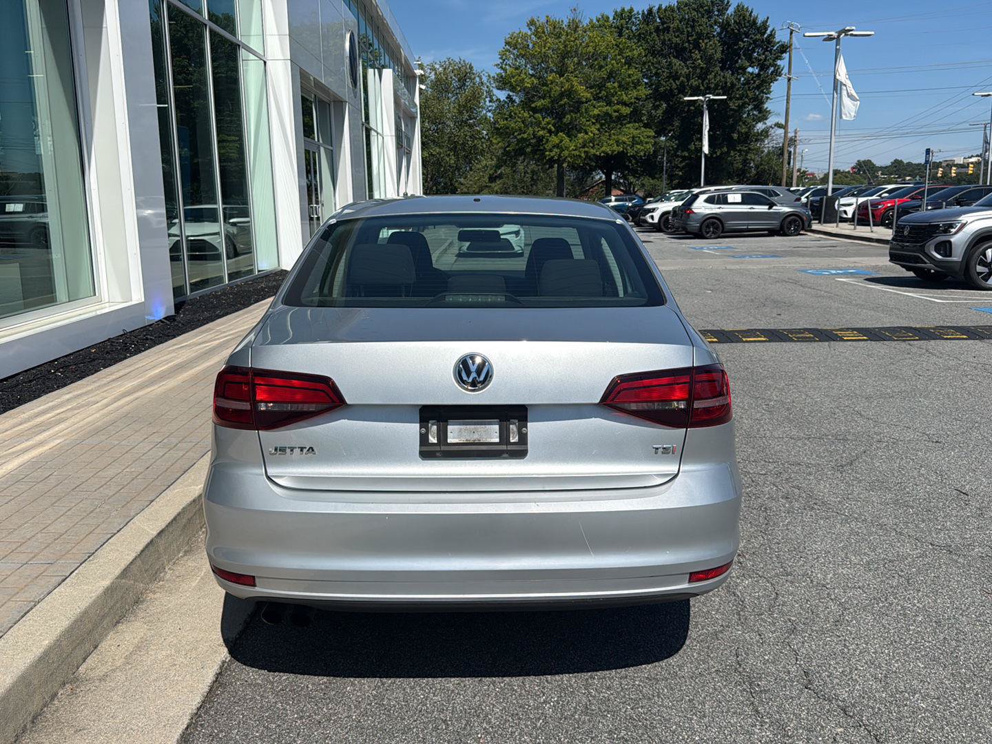 Used 2016 Volkswagen Jetta S FWD image 6