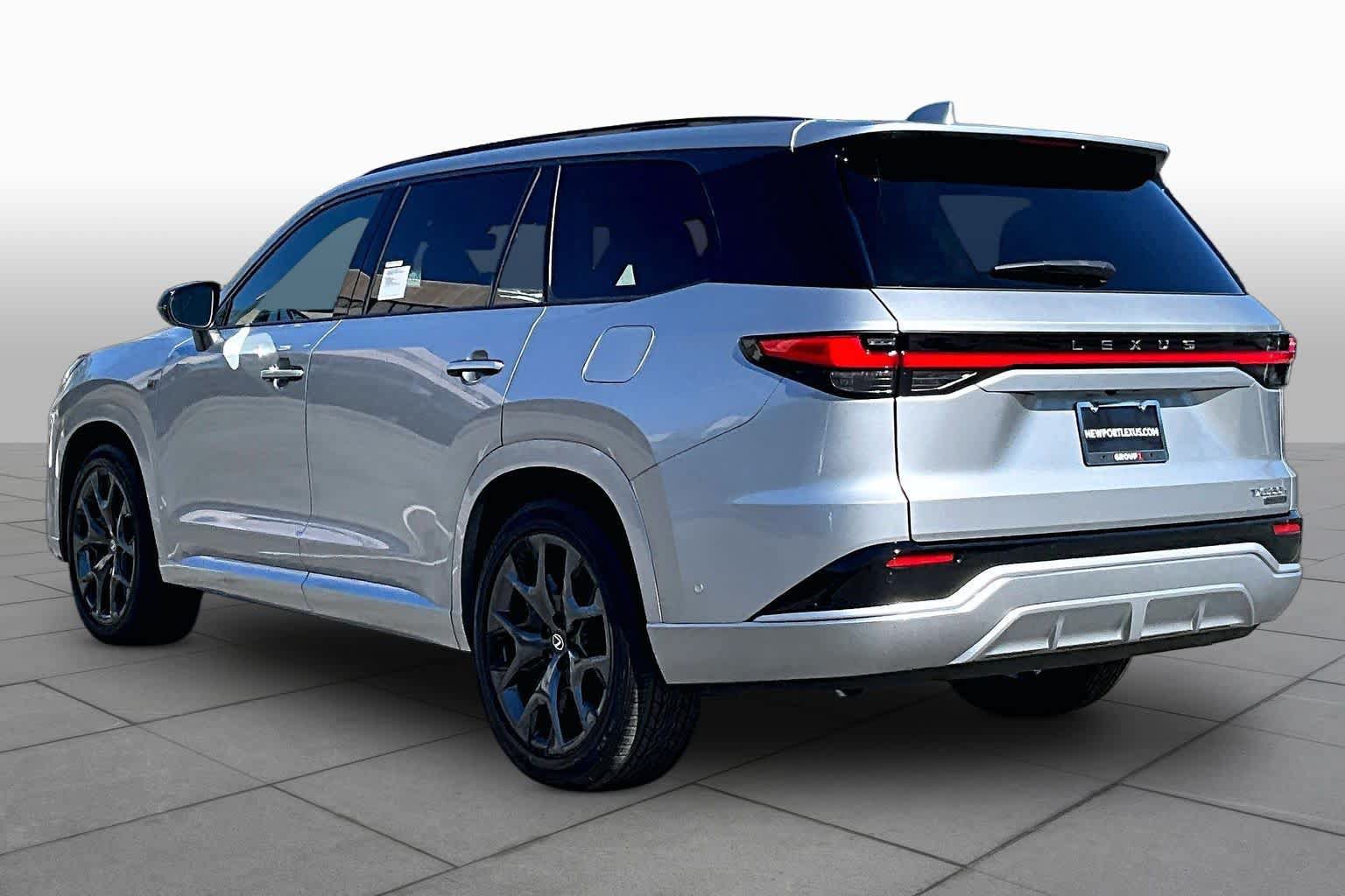 New 2026 Lexus TX 500h AWD w/ Technology Package image 7