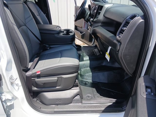 New 2026 RAM 3500 Tradesman AWD/4WD image 25