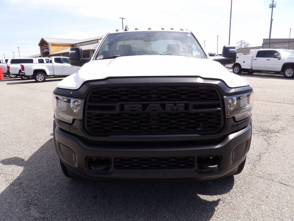 Used 2024 RAM 4500 Tradesman RWD image 12